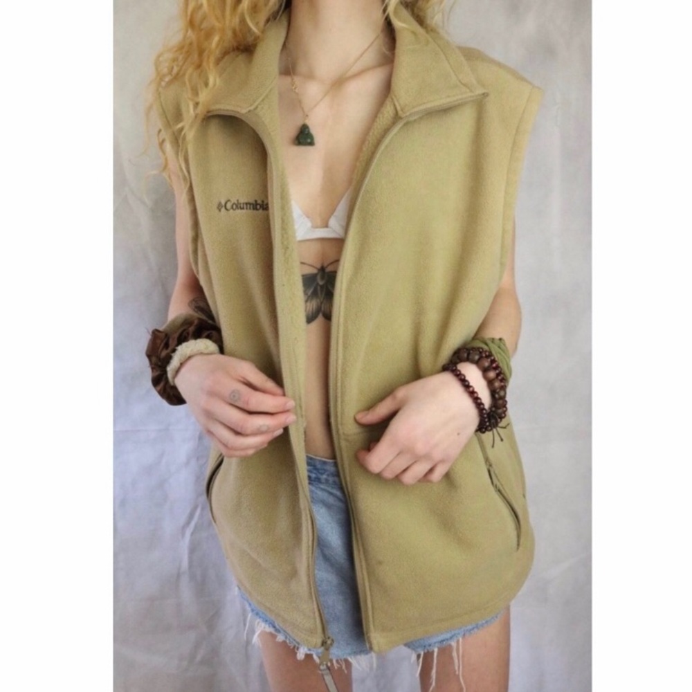 LIKE NEW Columbia Tan Fleece Zipper Vest Cardigan